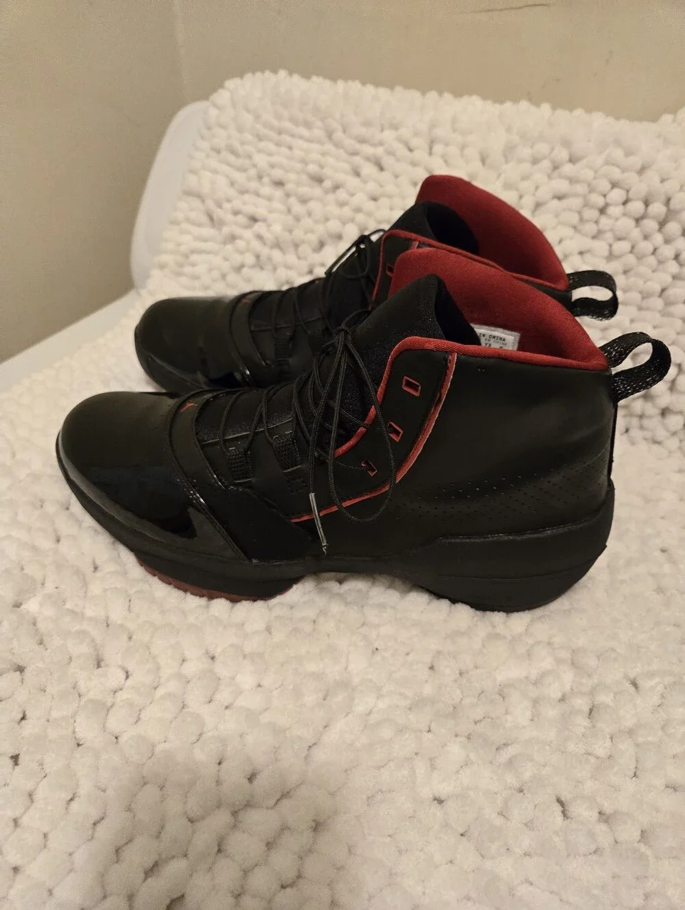 Jordan 19 RetroBred CDP (2008) Size 11.5